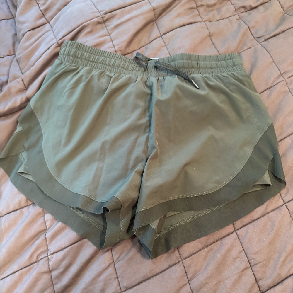 HALARA Green Athletic Shorts Lightweight Moisture-Wicking